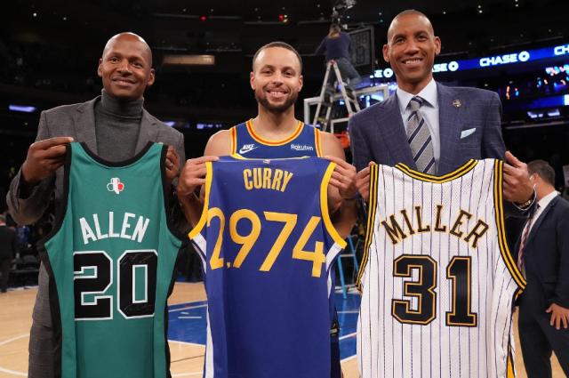 华体会入口-库里生涯冲击4000三分大关 另一数据更添恐怖