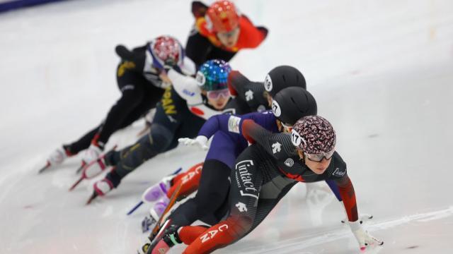 华体会登录-短道四大洲赛中国接力赢1金1银 公俐1000米摘银