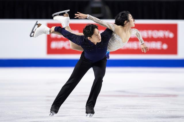 华体会官网-隋文静韩聪大奖赛开门红 升级版《金桥》有何故事?