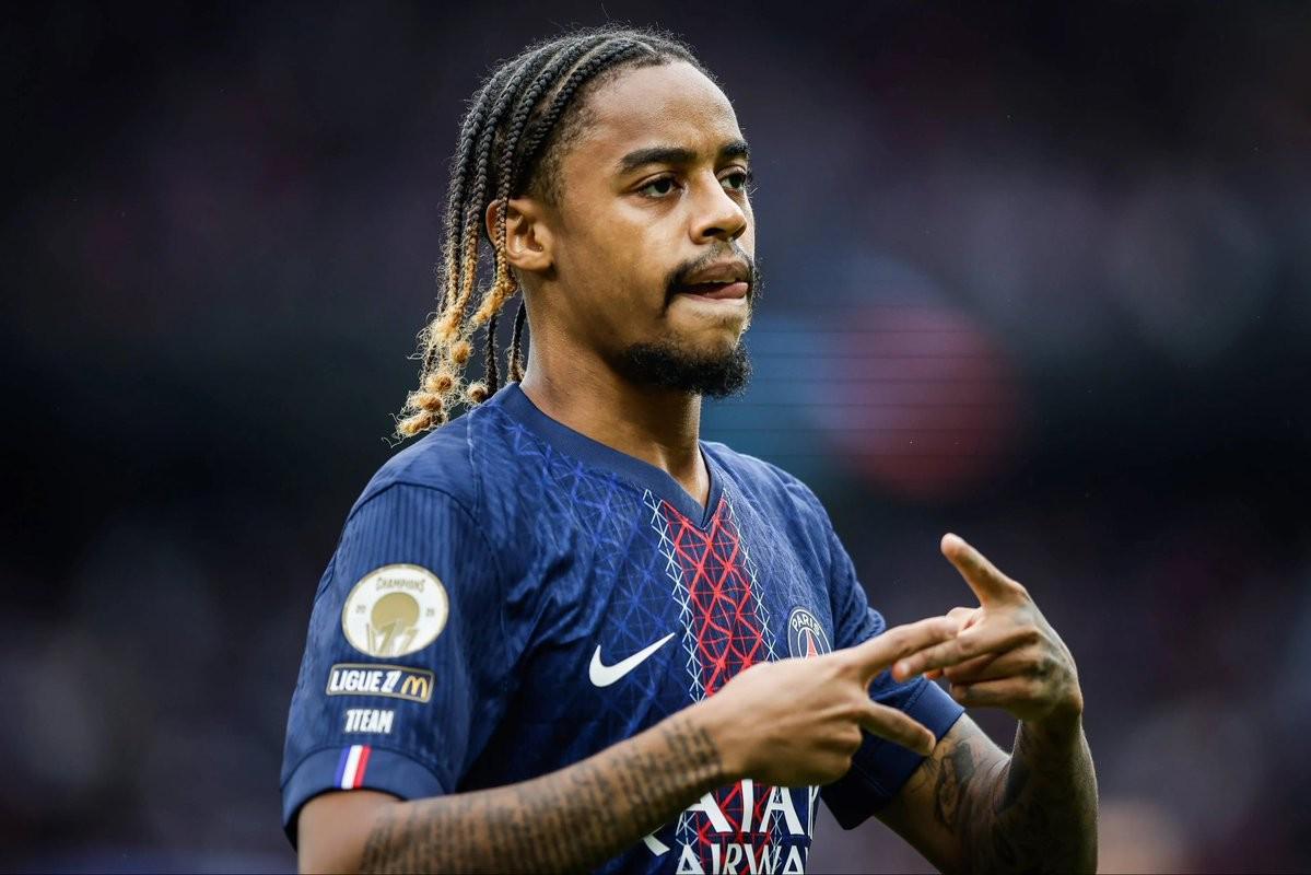 华体会官网-自2023年对阵米兰以来，巴尔科拉首次没有出战巴黎的欧冠比赛